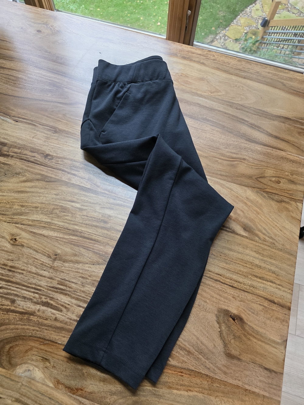 Columbia's Lifestyle/Activewear Pants/Black- Size Medium